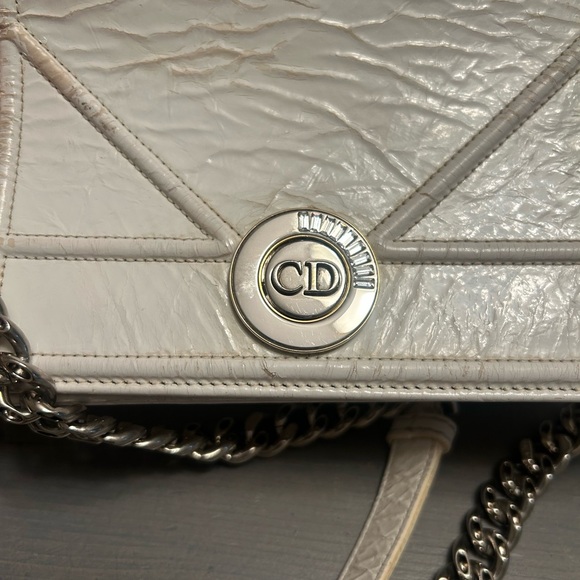 Dior crinkle patent leather bag✨ - Picture 1 of 16